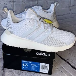 adidas questar flow youth